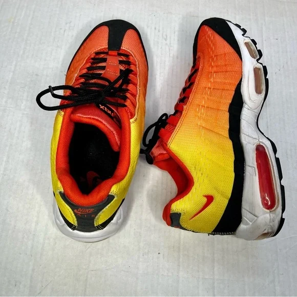 Nike Air Max 95 EM Sunset Pack Men’s Sneakers 554971-886. Engineered Mesh SZ 11